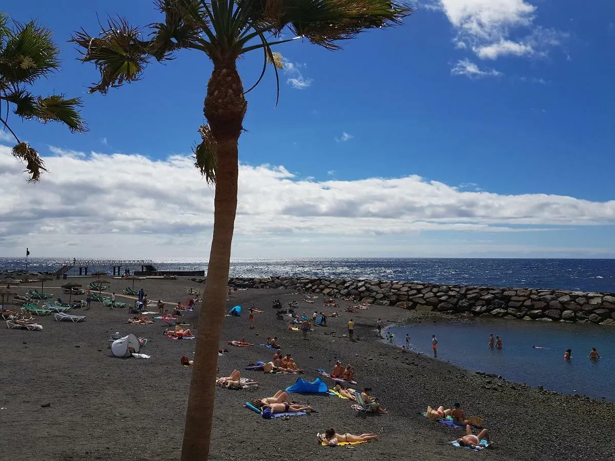 Welcome To Discover The Magic Amazing Tenerife !! Private Bath Nice Breakast Wf :) Candelaria Guest house